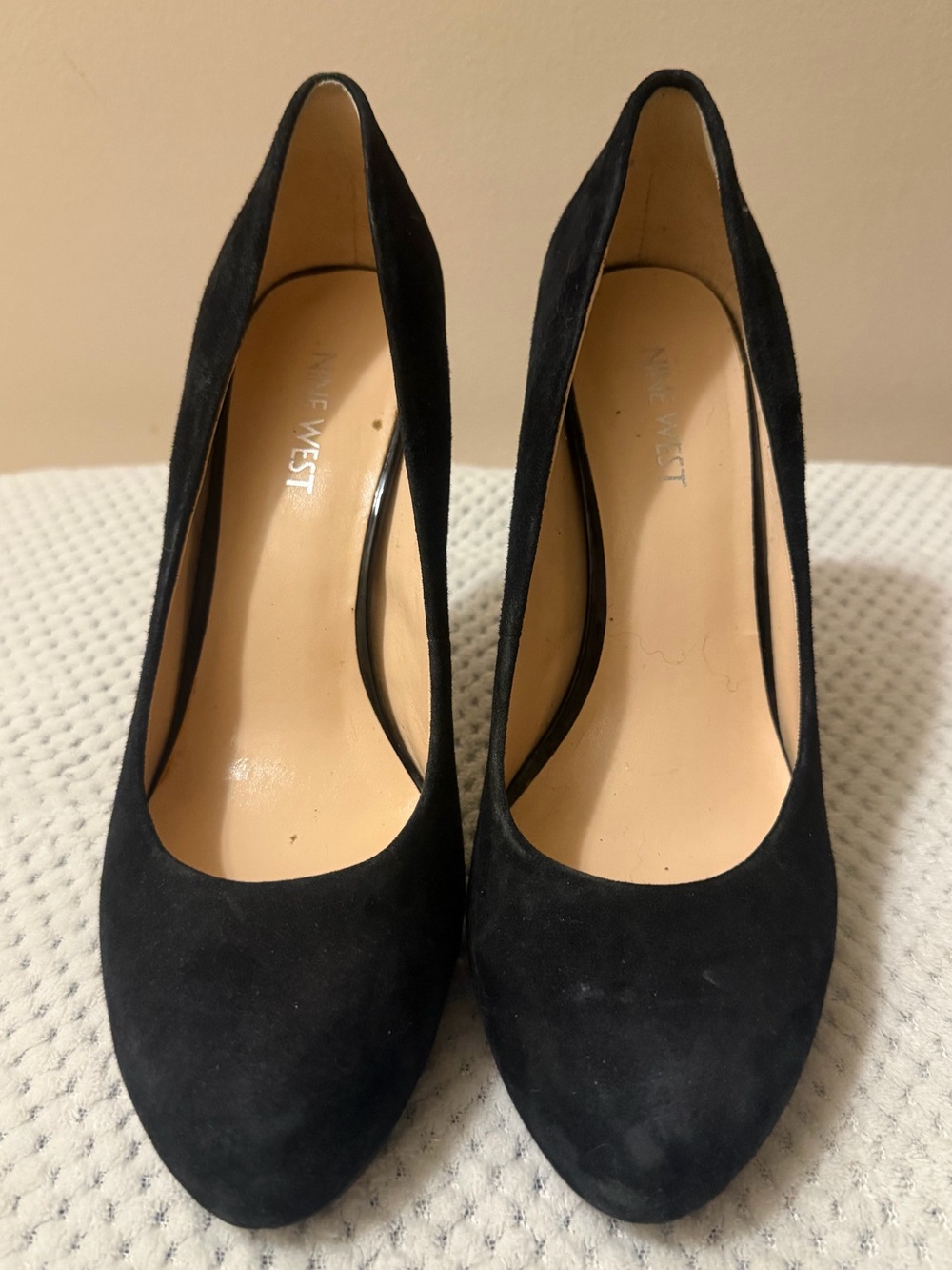 Nine West Black Suede Round-Toe Pumps